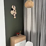 Διαμέρισμα Luxury & Comfort Near The