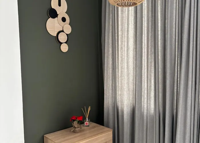 Apartament Luxury & Comfort Near The